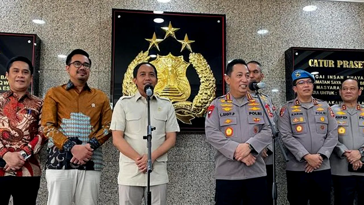 MoU Bersama Kemhut Kapolri Berkomitmen Menjaga Keamanan Hutan Indonesia